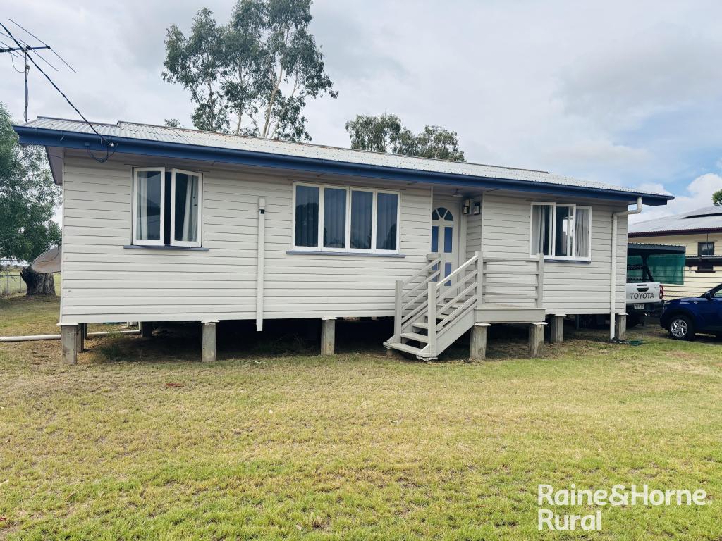 54 Rugby St, Mitchell, QLD 4465