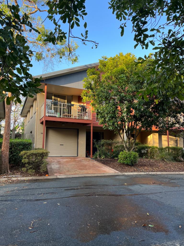 18/316 Baronsfield St, Graceville, QLD 4075