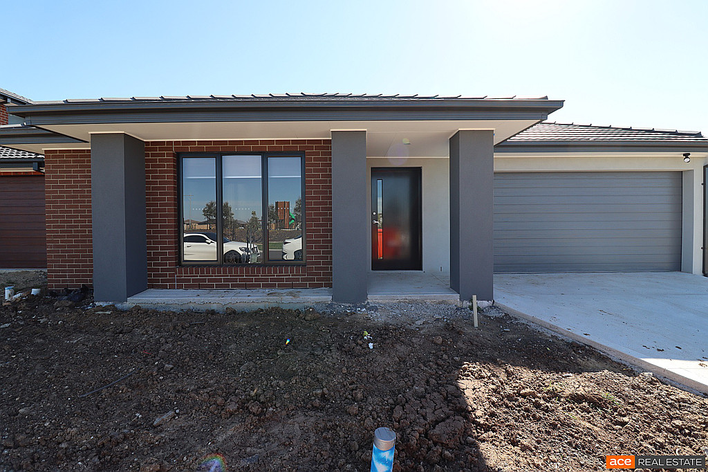 5 CALVANTE WAY, TARNEIT, VIC 3029