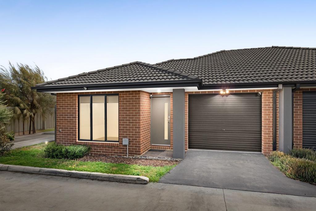 20/6 Mckay Pl, Melton South, VIC 3338
