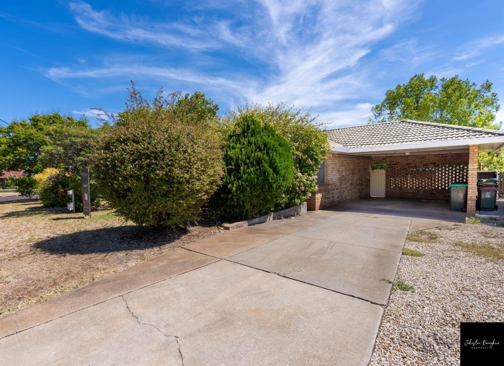 2 JENSEN ST, GUNNEDAH, NSW 2380