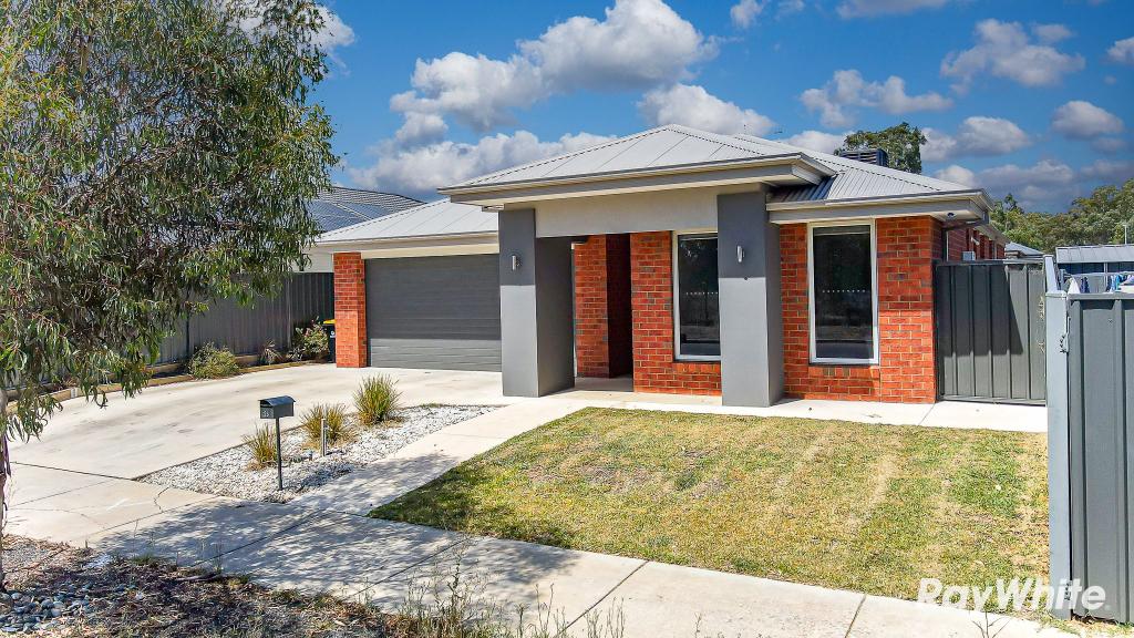 26 Langley Dr, Epsom, VIC 3551