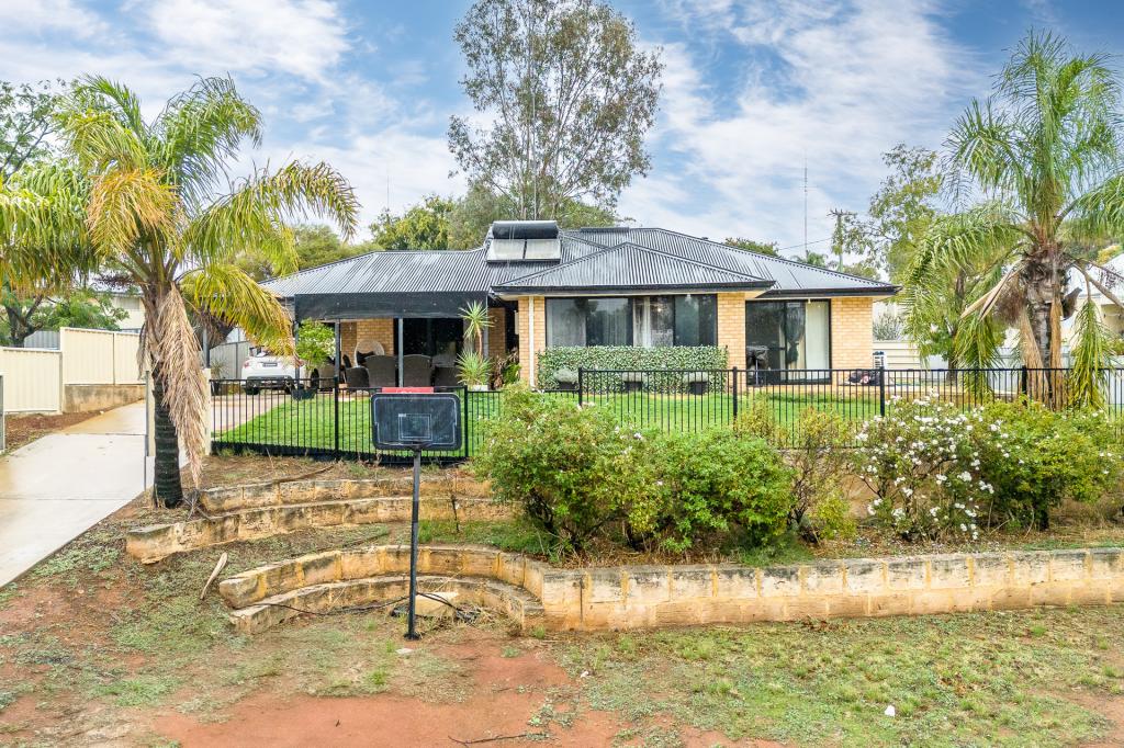 8 Freind Pl, Northam, WA 6401