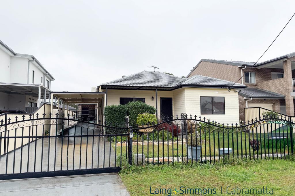 31 Rosedale St, Canley Heights, NSW 2166