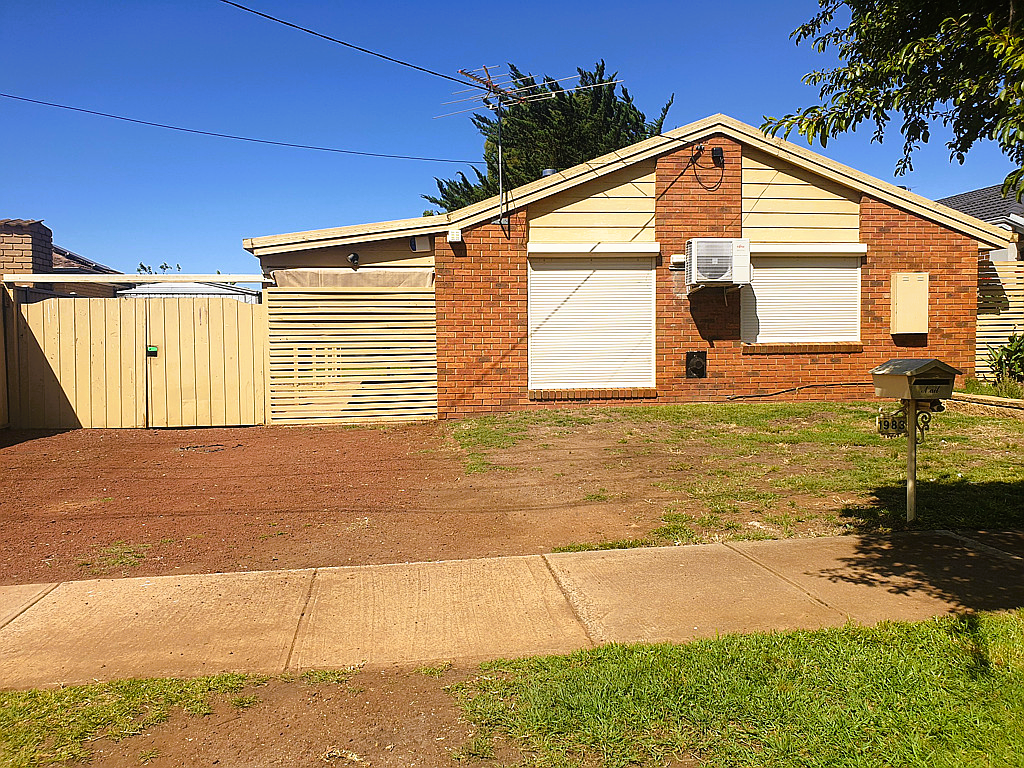 1983 Western Hwy, Rockbank, VIC 3335