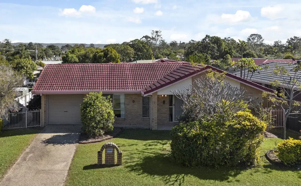 3 Parkview St, Morayfield, QLD 4506
