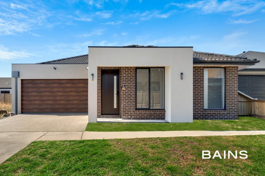 5 GOTLAND CL, WOLLERT, VIC 3750