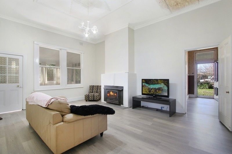 165 ALBURY ST, HOLBROOK, NSW 2644