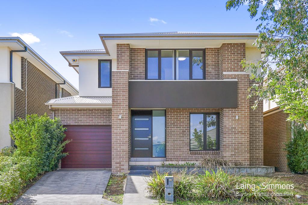 12 Pearson Rd, Edmondson Park, NSW 2174