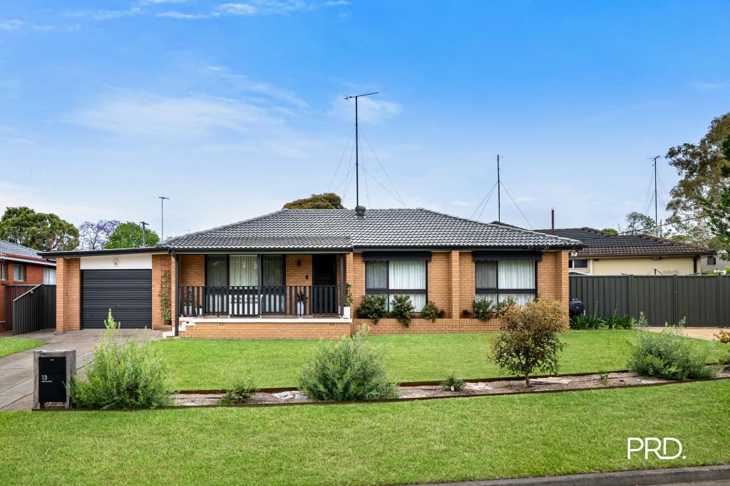 13 ASTON AVE, SOUTH PENRITH, NSW 2750