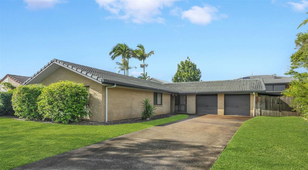 72 Balyarta Cres, Mooloolaba, QLD 4557