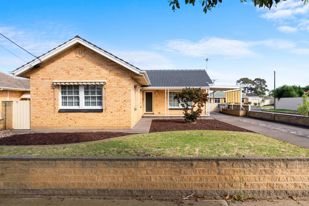 11 Young St, Findon, SA 5023