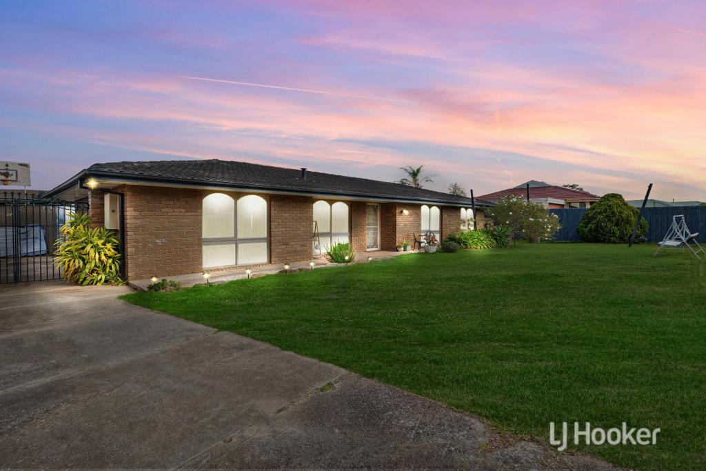 9 Carnarvon Pl, Melton West, VIC 3337