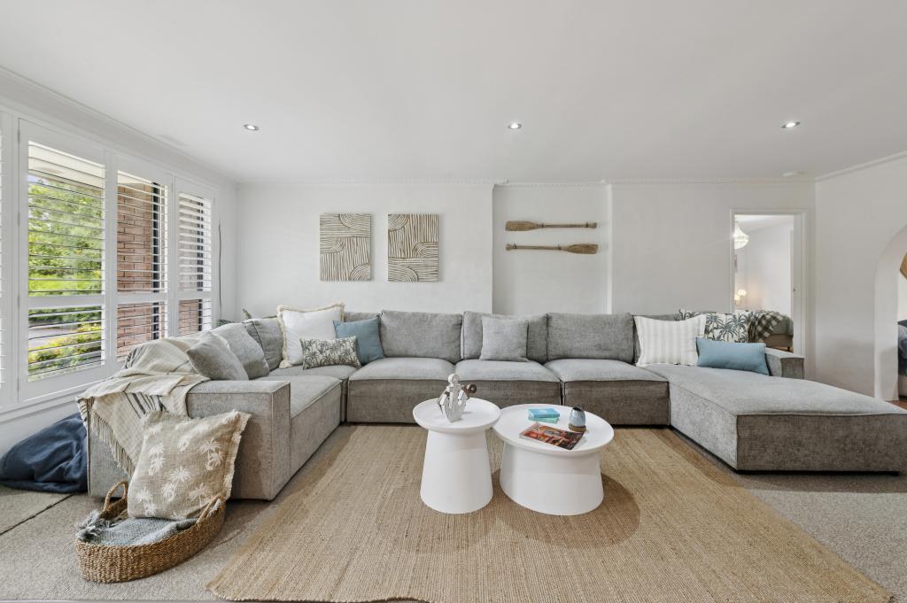 56 Garden St, Blairgowrie, VIC 3942