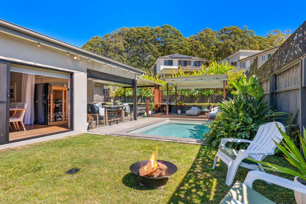 22 Golden Pine Way, Palmwoods, QLD 4555