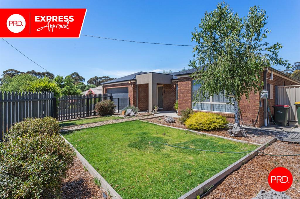36 Carol St, Castlemaine, VIC 3450