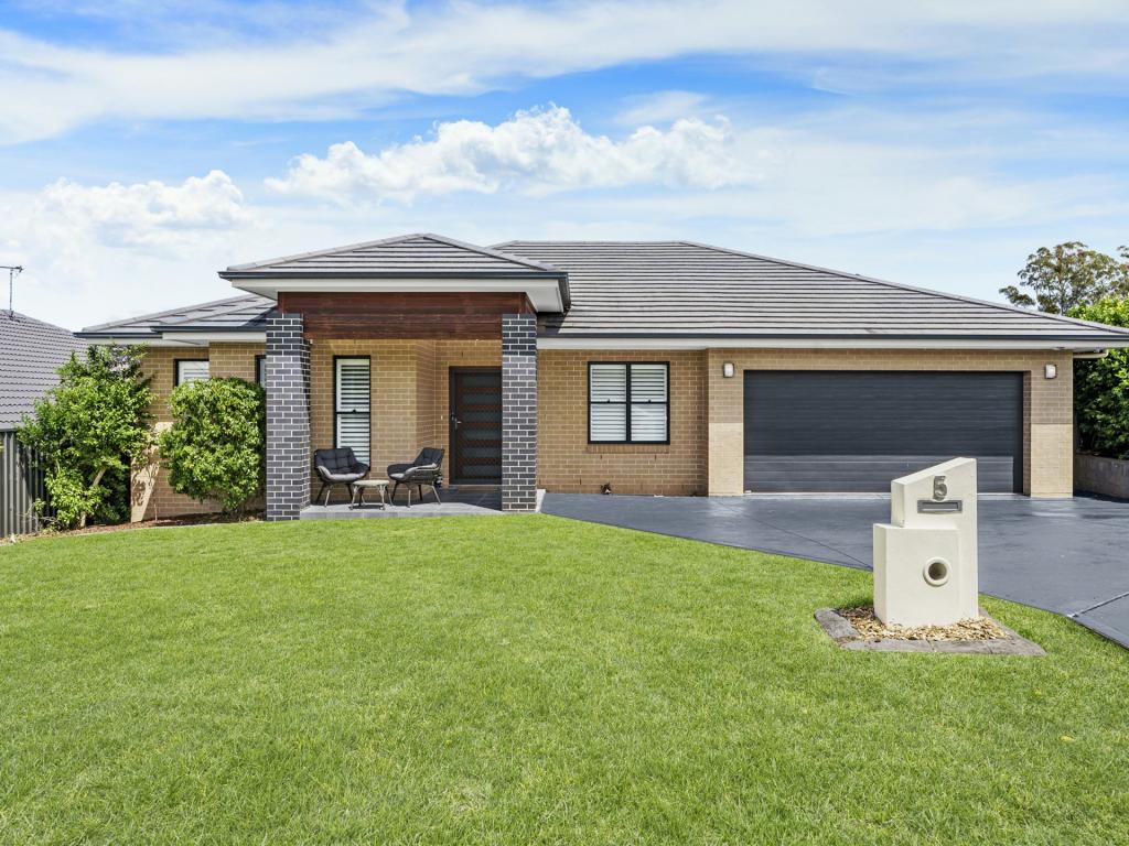 5 Redford Pl, Harrington Park, NSW 2567