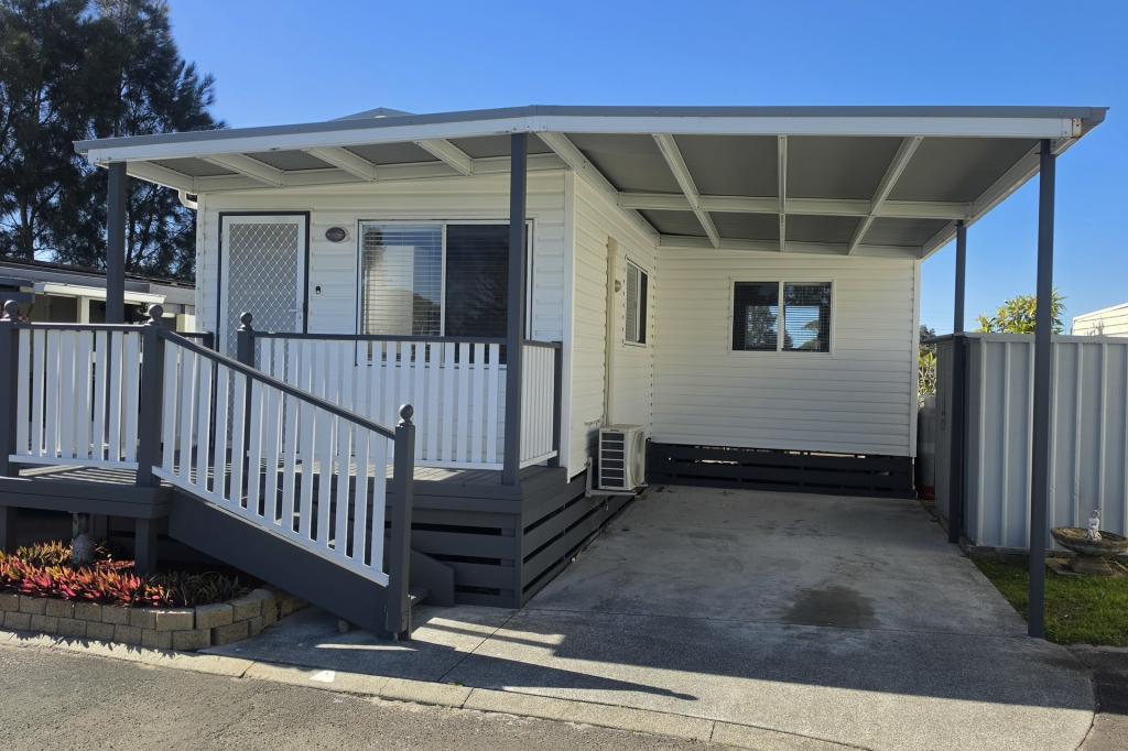 310/210-230 Windang Rd, Windang, NSW 2528