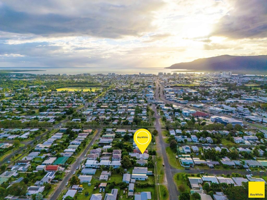 40 Earl St, Westcourt, QLD 4870
