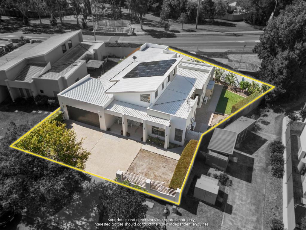 69 East Quay Dr, Biggera Waters, QLD 4216