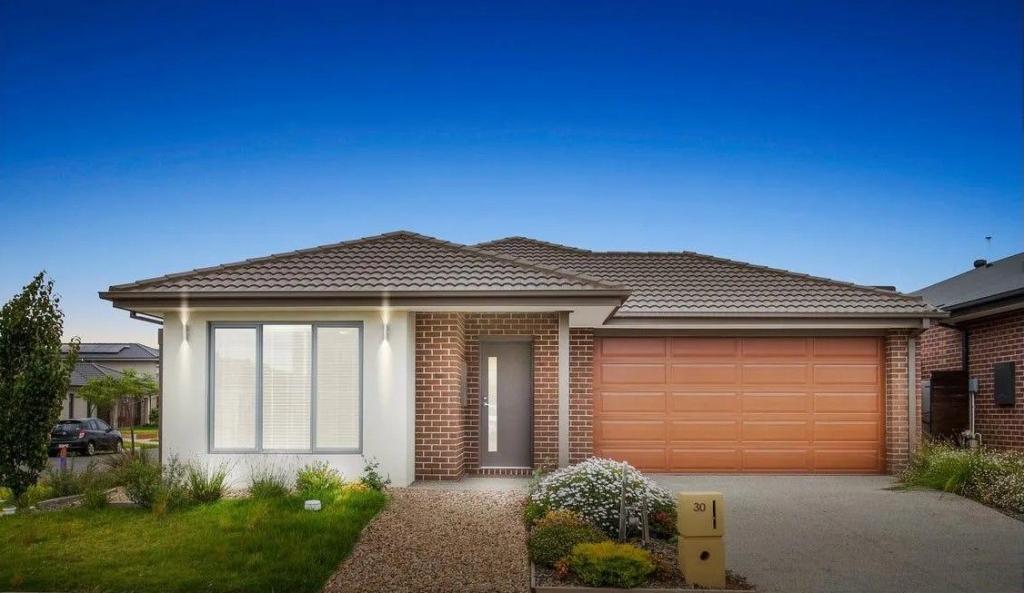 30 STANMORE CRES, WYNDHAM VALE, VIC 3024