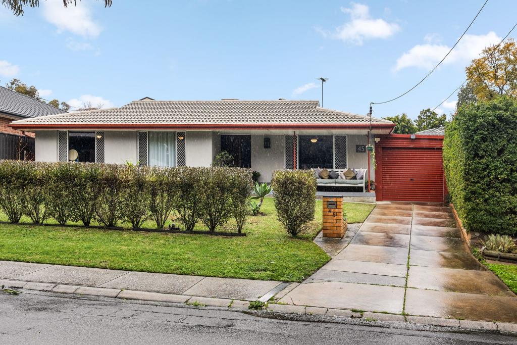 45 Barracks Rd, Hope Valley, SA 5090