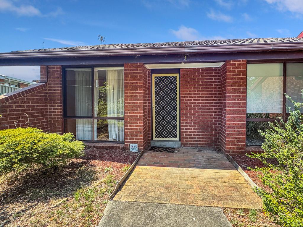 1/223-227 Anzac Ave, Seymour, VIC 3660