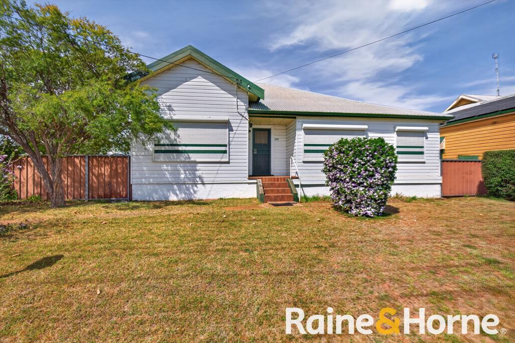 370 FITZROY ST, DUBBO, NSW 2830