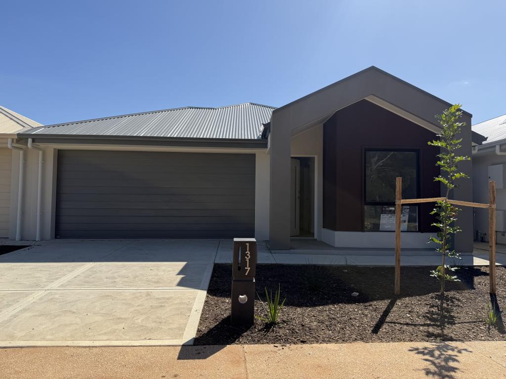 1317 STEBONHEATH RD, MUNNO PARA DOWNS, SA 5115