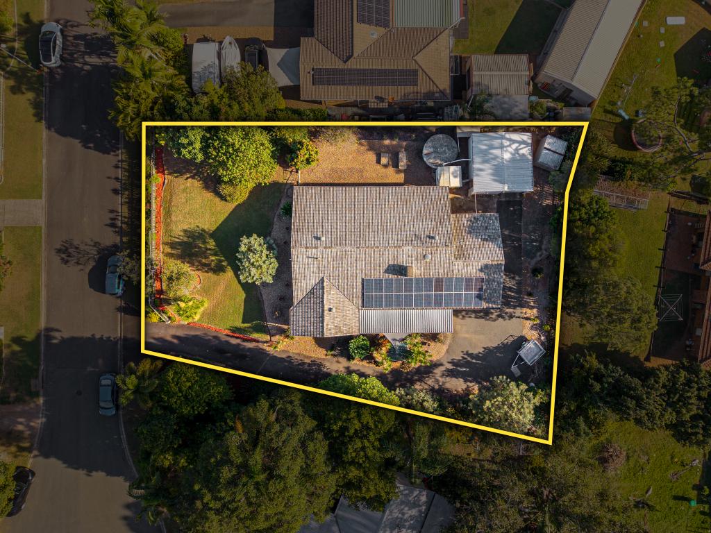 35 Crestleigh Ct, Morayfield, QLD 4506