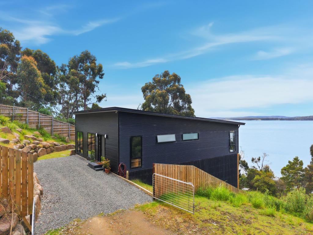 14 Edward St, Gordon, TAS 7150
