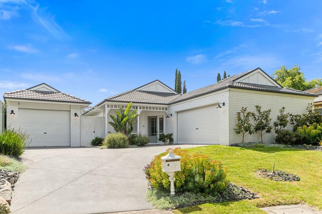 4 Kensington Ave, Frankston South, VIC 3199