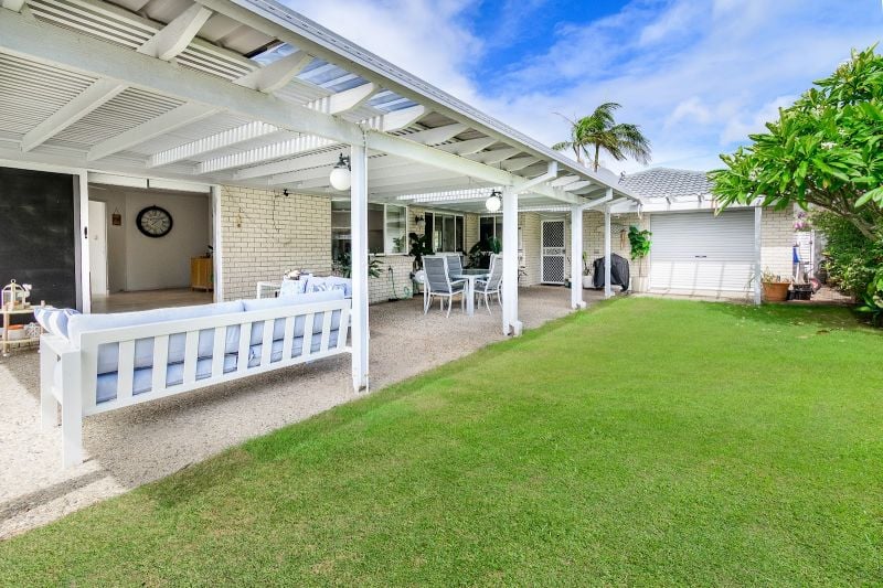 19 Port Dr, Banksia Beach, QLD 4507