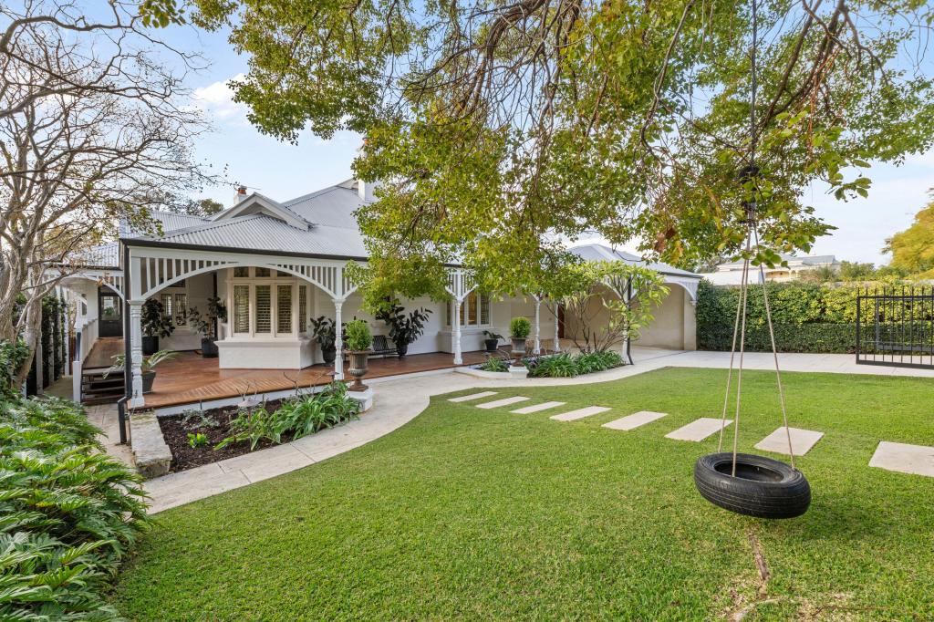21 Irvine St, Peppermint Grove, WA 6011