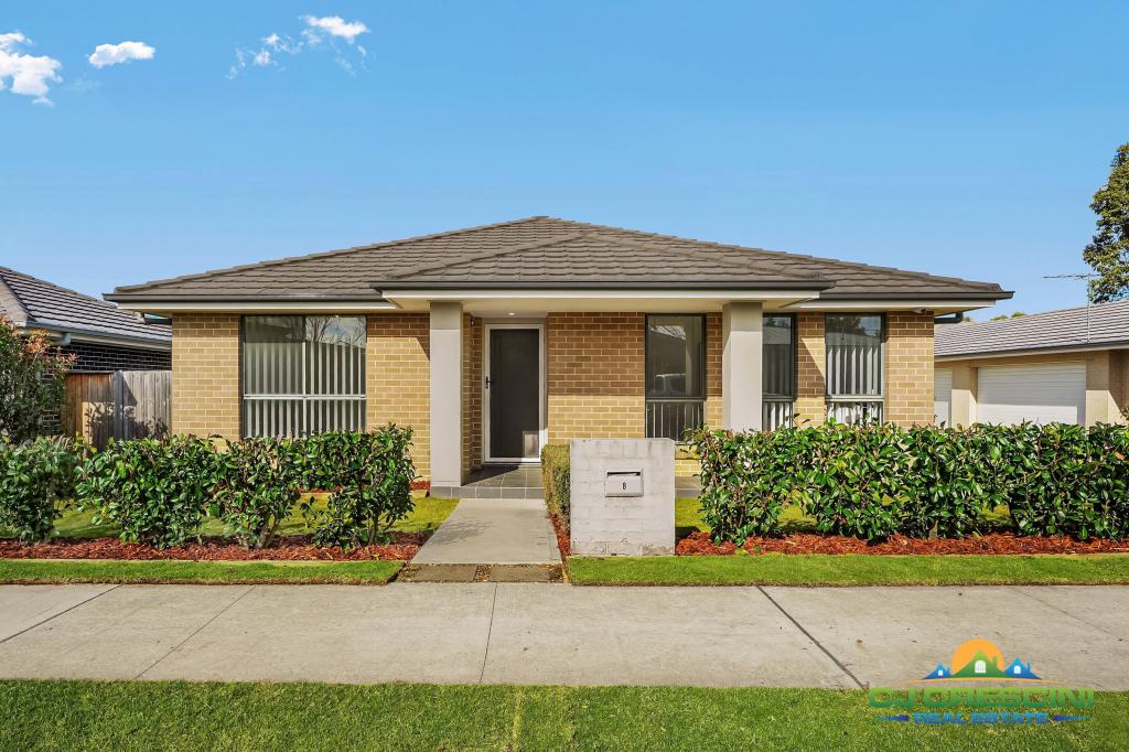 8 Lance St, Oran Park, NSW 2570