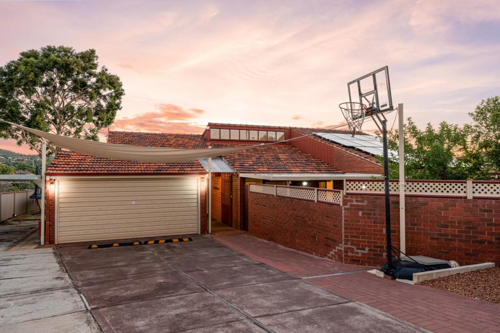 22 Dagmar Way, Swan View, WA 6056