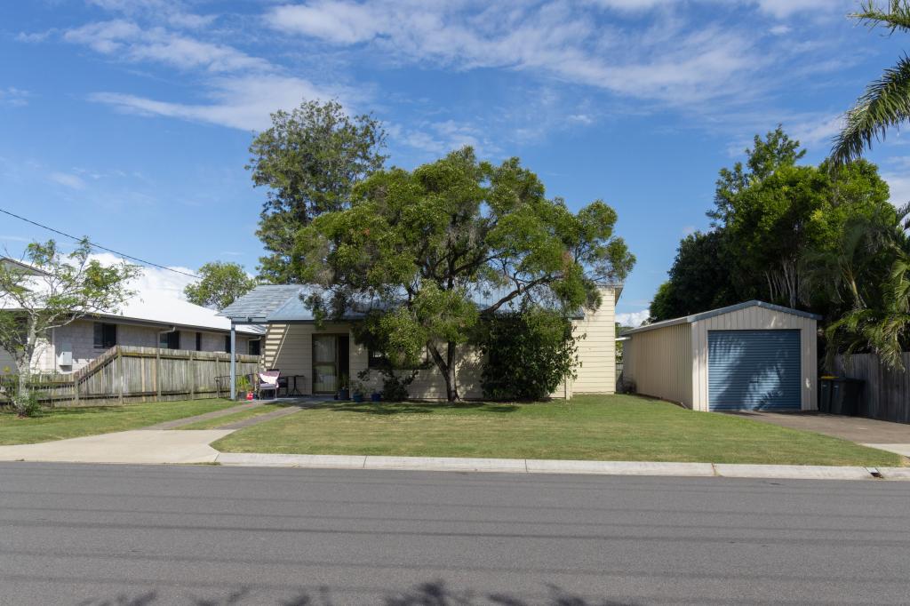 15 Caddy Ave, Urraween, QLD 4655