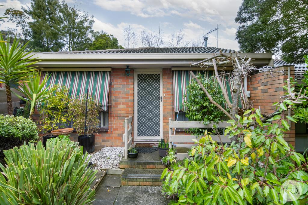 6/10 SIMPSON ST, BLACK HILL, VIC 3350