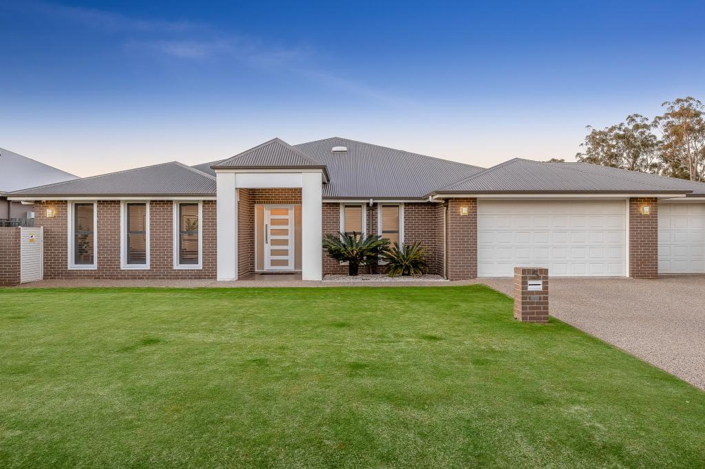 5 Caithness Ct, Middle Ridge, QLD 4350