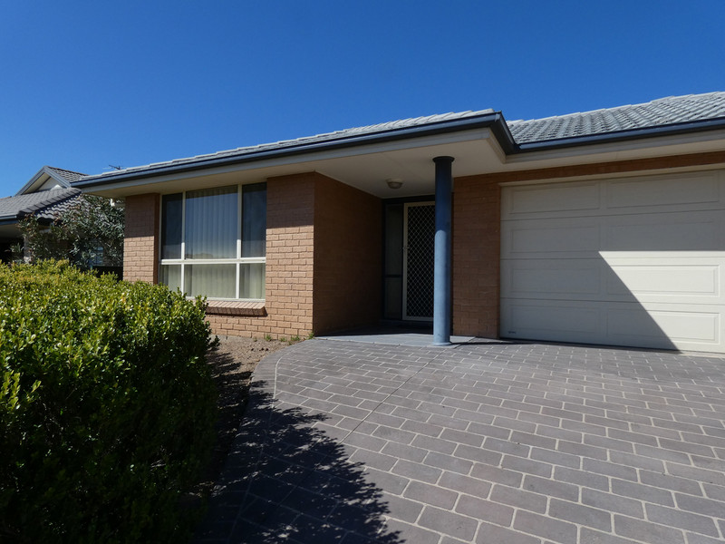 25 Bloodwood Rd, Muswellbrook, NSW 2333