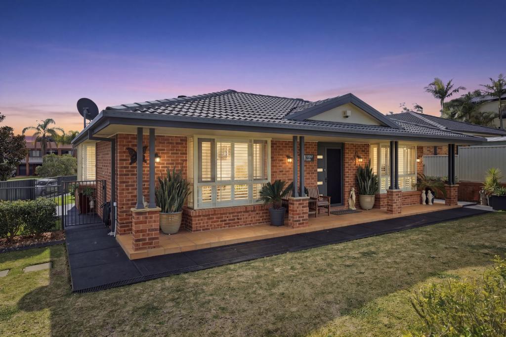1 Bensley Cl, Lake Haven, NSW 2263