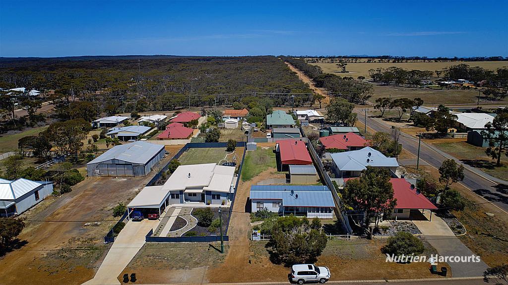 36 SPENCE ST, RAVENSTHORPE, WA 6346
