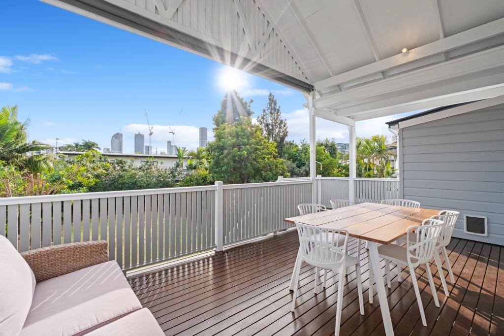 27 Rosina St, Kangaroo Point, QLD 4169