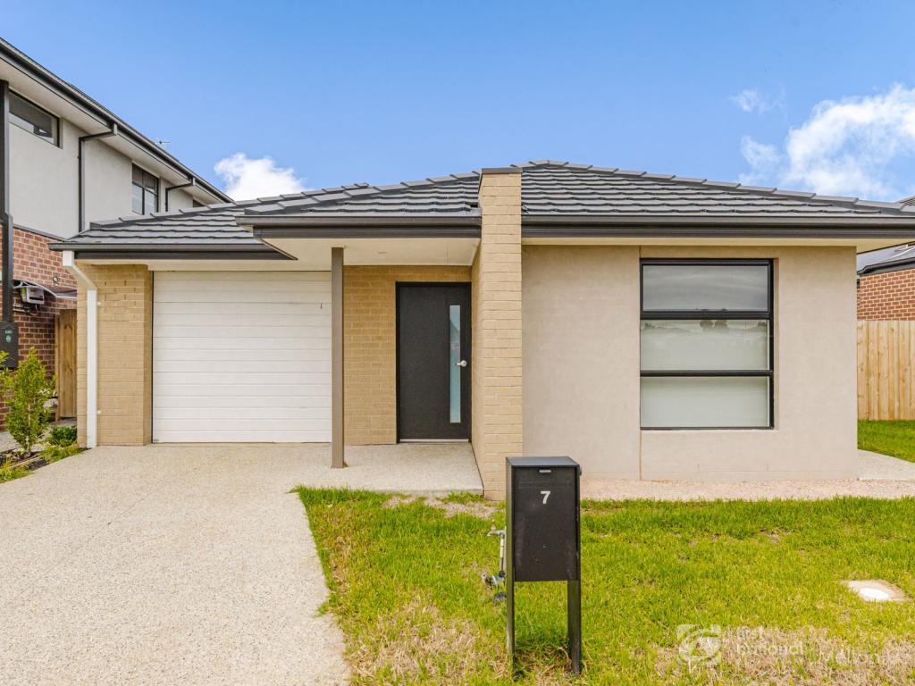 7 Mcculloch St, Melton South, VIC 3338
