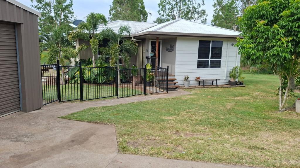 17 Stringybark Ct, Apple Tree Creek, QLD 4660