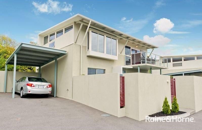 2/26 Loatta Rd, Lindisfarne, TAS 7015
