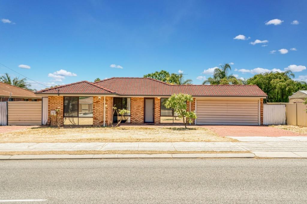 97 Marangaroo Dr, Marangaroo, WA 6064