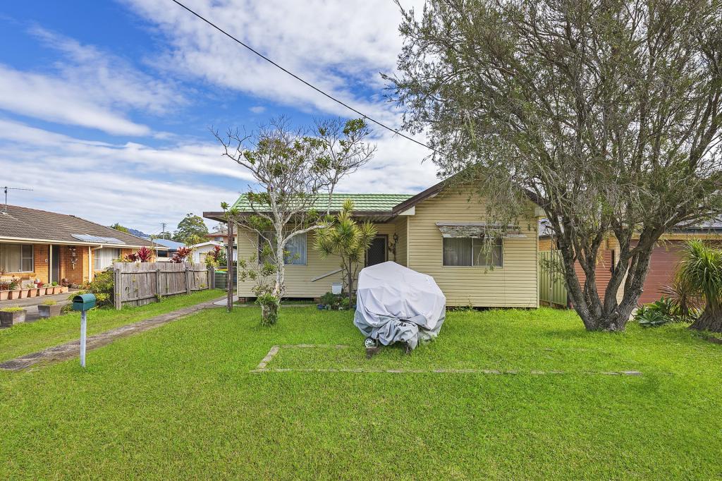 38 Boronia Cres, North Haven, NSW 2443