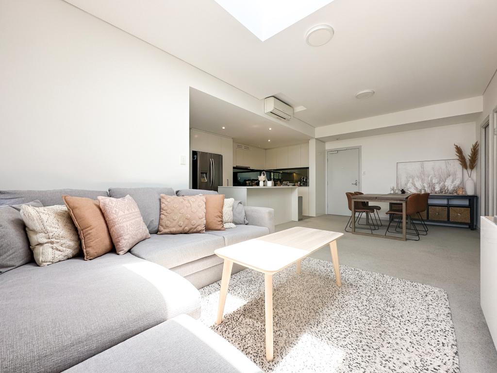 806/57 Hill Rd, Wentworth Point, NSW 2127