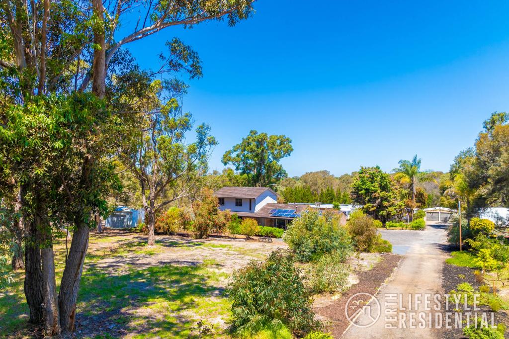 36 Neaves Rd, Mariginiup, WA 6078